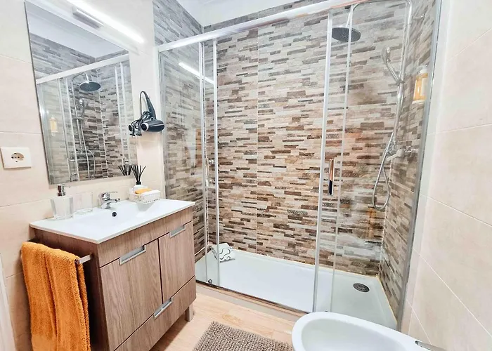 Daire Rocha Candimar Sunflower *